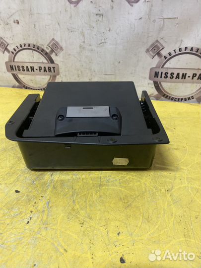 Bmw 5 GT f07 DvD чейнджер