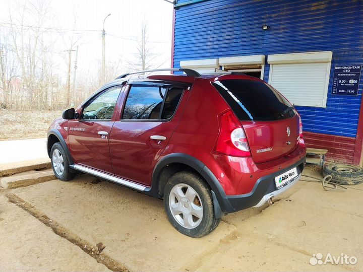 Renault Sandero Stepway 1.6 МТ, 2012, 100 000 км