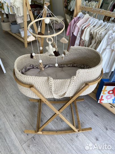 Вязанная люлька корзина для выписки вналичии