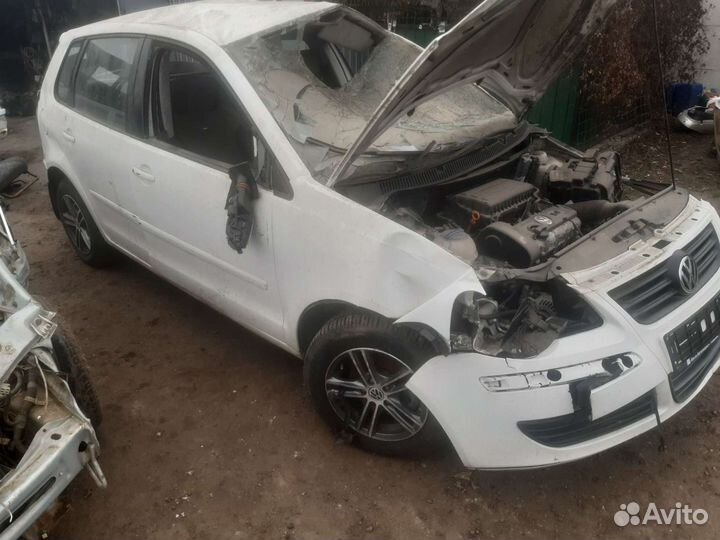 Volkswagen polo 4.2008год.1.4bud АКПП по запчастям
