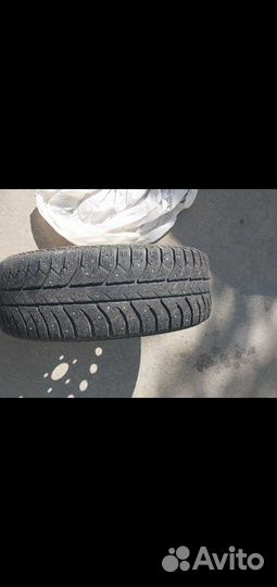 Bridgestone Ice Cruiser 7000 205/60 R16