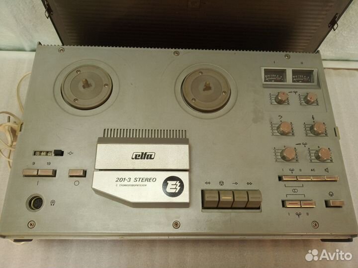 Катушечный магнитофон эльфа 201-3 стерео СССР
