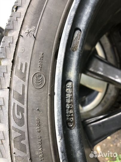 R18 Triangle Snowlink TWT02 235/40, PCD 5x112 DIA 57.1