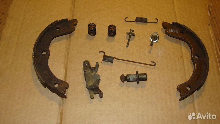 Монтажный комплект ручника Nissan X-Trail t30