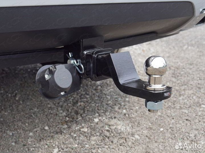 Фаркоп на Volkswagen Teramont 2018