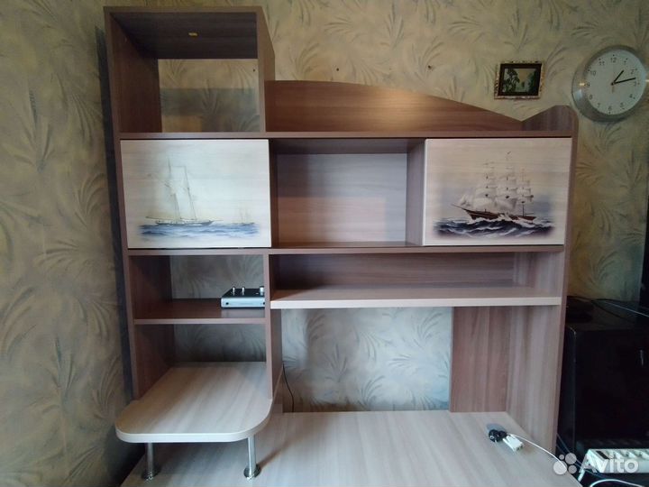 Компьютерный стол 