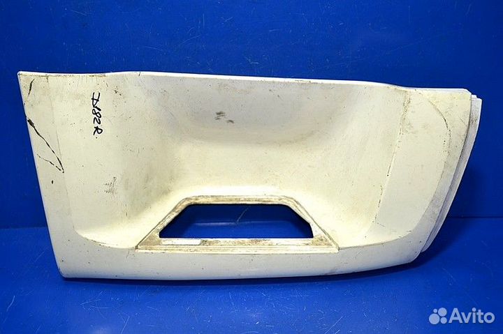 Корпус нижней подножки пластиковый, правый DAF XF1