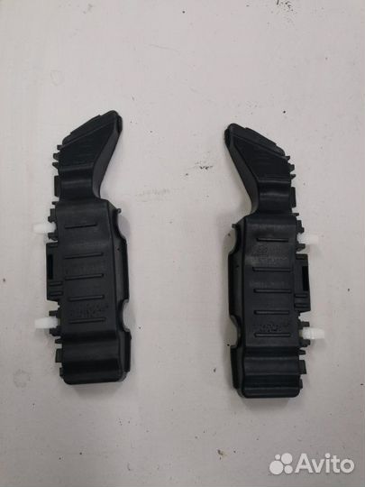 Крепление бампера переднее правое Hyundai Solaris