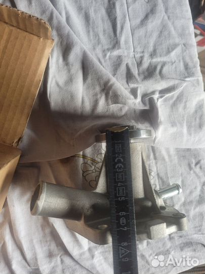 Помпа kubota D950/YEM392