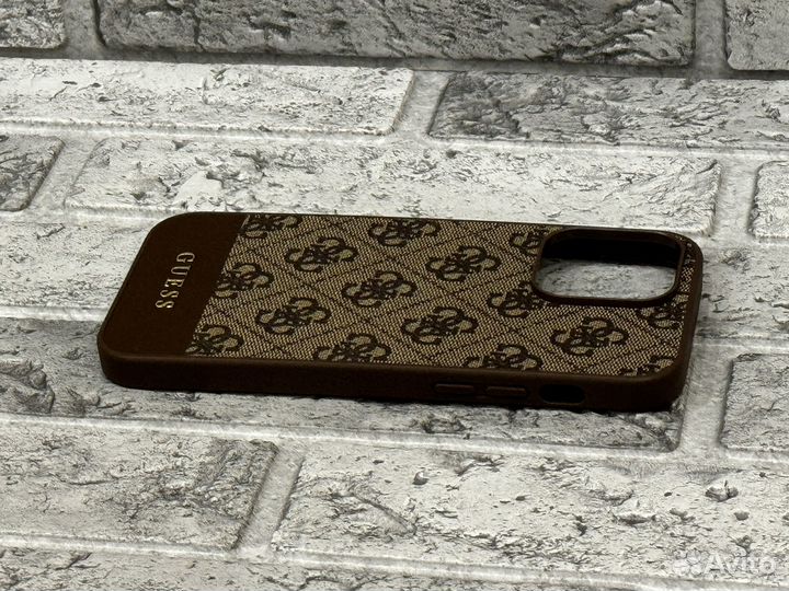 Чехол Guess на iPhone 14 Pro Max