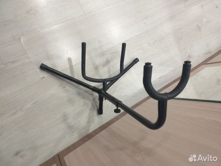 Стойка для гитары