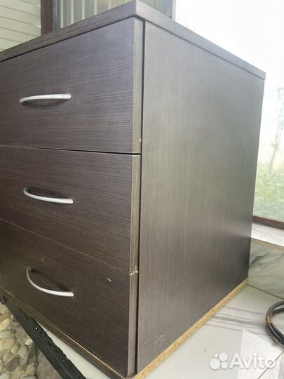 Тумба прикроватная