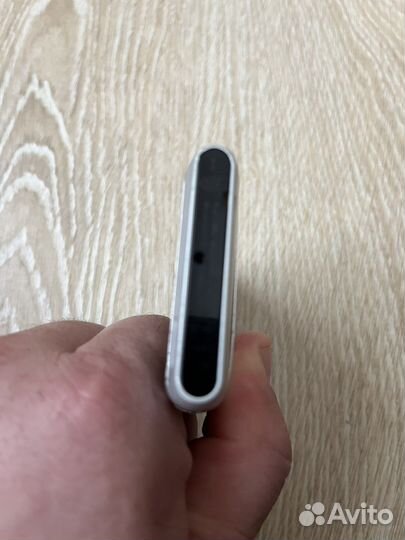 Телефон Nokia n8