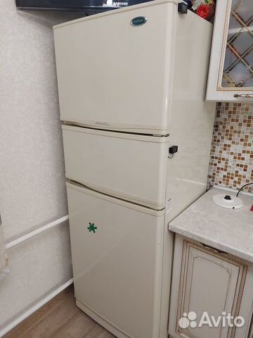 Продам корейский холодильник LG GR-430FDS