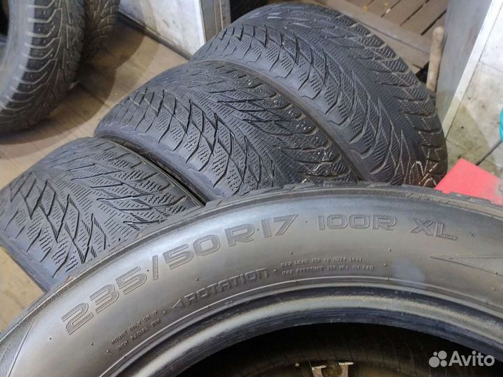 Nokian Tyres Hakkapeliitta R2 235/50 R17