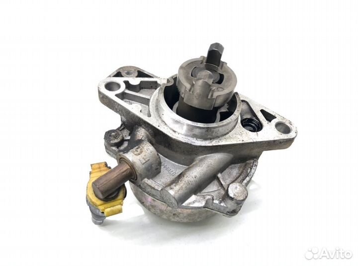 Насос вакуумный Opel Corsa D 1.3 cdti 2007