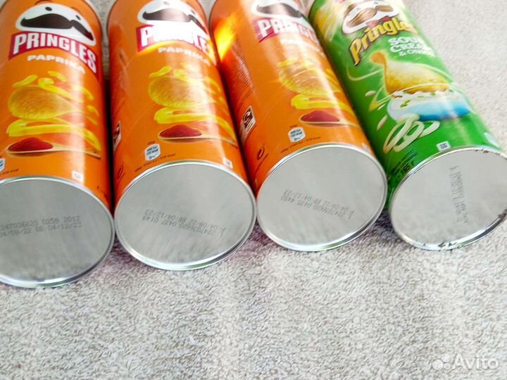 Банка из под чипсов Принглс