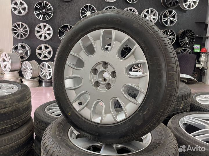 Оригинальная запаска А8 Ауди R17