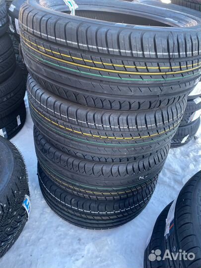 Viatti Strada Asimmetrico V-130 215/50 R17
