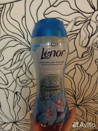 Кондиционер для белья Lenor в гранулах