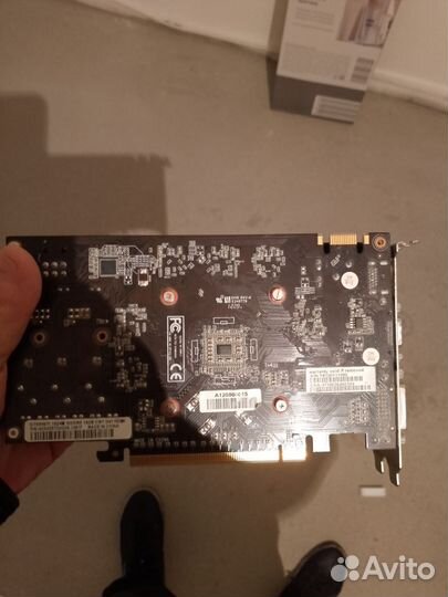 Видеокарта GTX 550ti