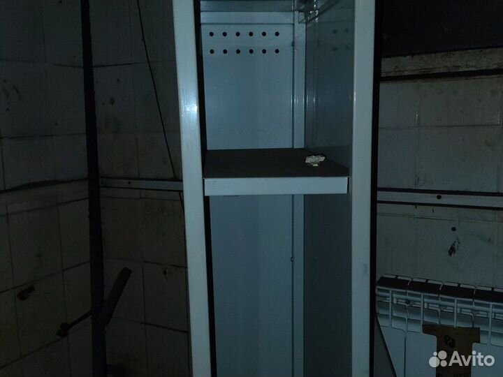 Ящик для одежды металлический