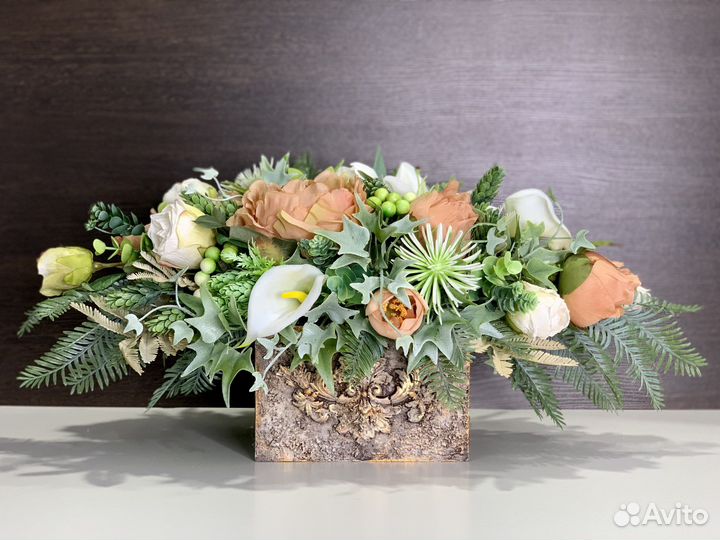 Интерьерные композиции из искусственных цветов