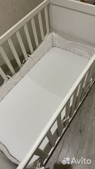 Детская кроватка IKEA с матрасом