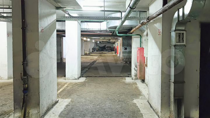 Машиноместо, 15 м²