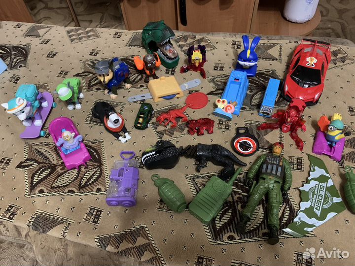 Игрушки для мальчика пакетом