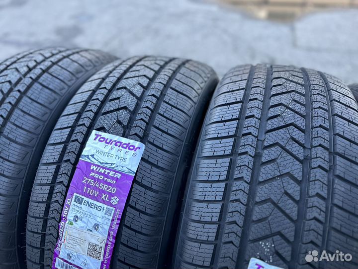 Tourador Winter Pro TSU1 275/35 R19 111T