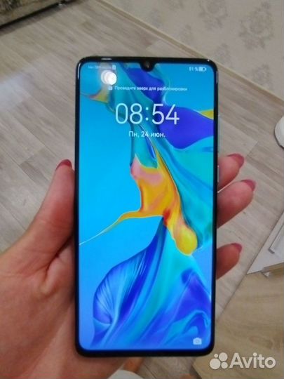 HUAWEI P30, 8/128 ГБ