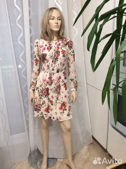 Красивые платья в ассортименте 40-42-44