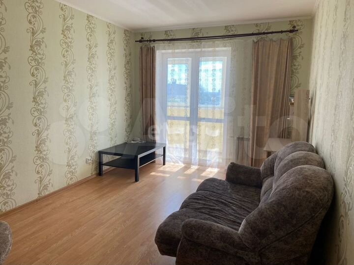 1-к. квартира, 40 м², 8/16 эт.