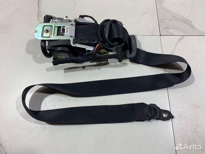 Ремень безопасности передний правый Mercedes W212