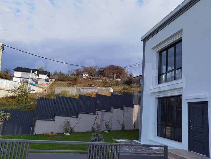 Дом 237 м² на участке 4,8 сот.