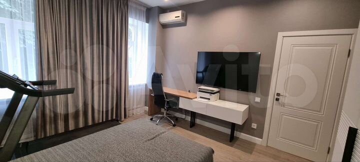 4-к. квартира, 84,5 м², 2/5 эт.