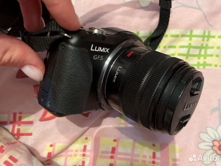 Фотоаппарат Panasonic Lumix DMC-GF5 Kit 14-42mm