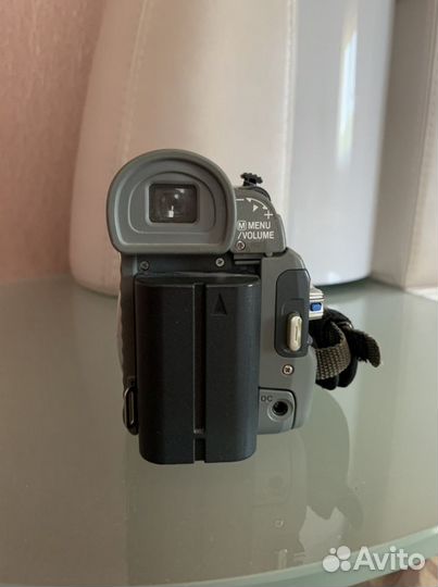 Видеокамера jvc