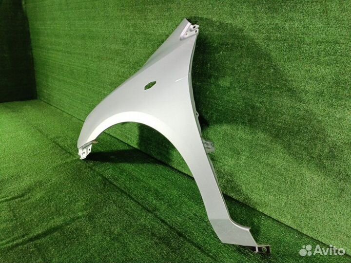 Крыло переднее левое Toyota Corolla Axio NZE144