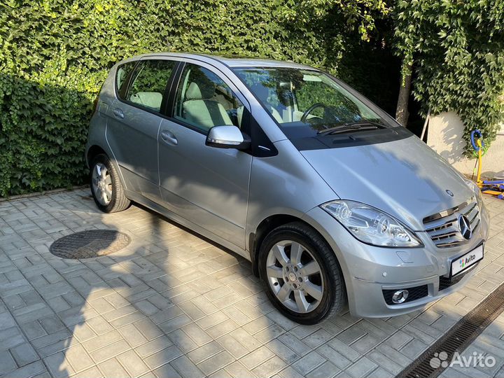 Mercedes-Benz A-класс 1.7 CVT, 2012, 109 100 км