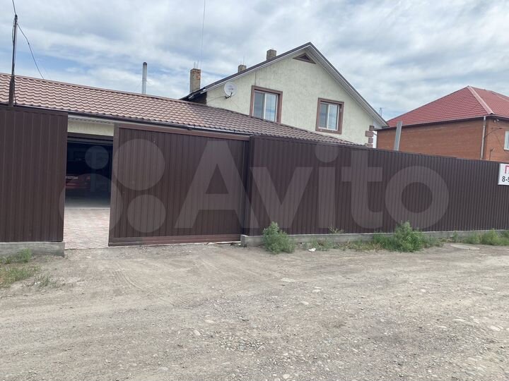 Коттедж 194,5 м² на участке 9 сот.