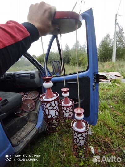 Продам люстру