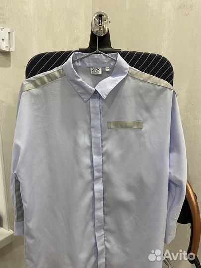 Рубашка голубая