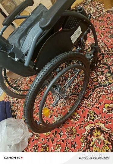 Кресло коляска для инвалидов