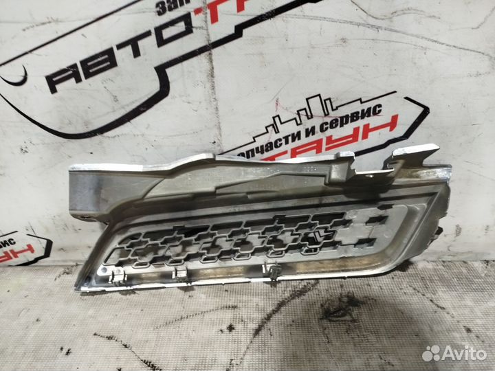 Решетка радиатора nissan march AK12 BK12 BNK12 K12 YK12 правая 3 модель KA9023Z