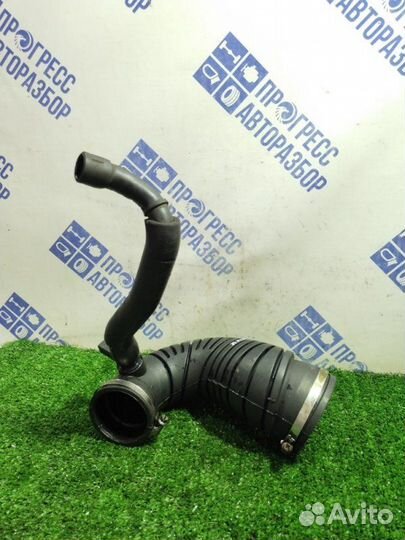 Патрубок воздушного фильтра Mercedes-Benz Sprinter