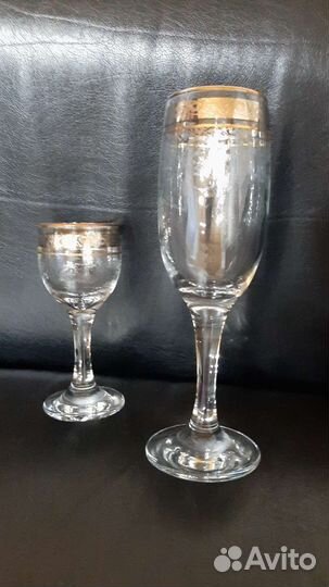 Набор бокалов для вина