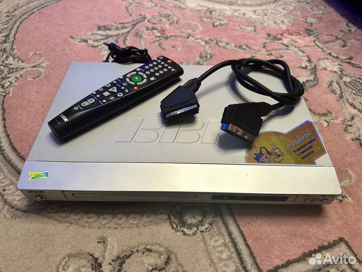 Dvd плеер BBK караоке