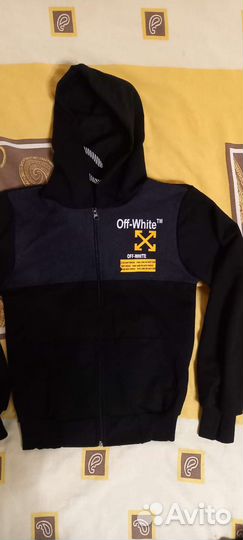 Спортивный костюм для мальчика 134 140